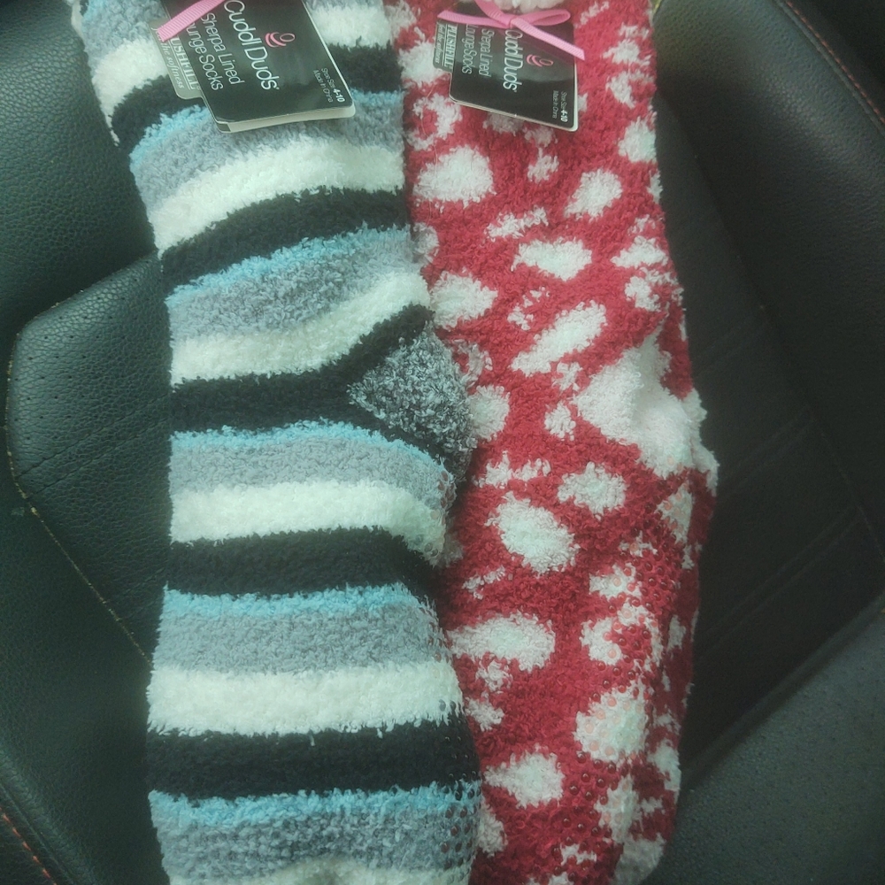 Sherpa Lined Women's Socks Cuddl Duds NWT